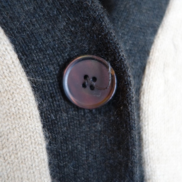 MaxMara Wool & Angora Rabbit Hair Cardigan Sweater Made In Italy, Size Medium - Picture 2 of 9